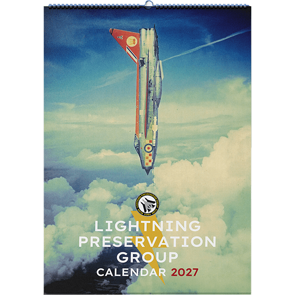 Free_Calendar_Mockup_4